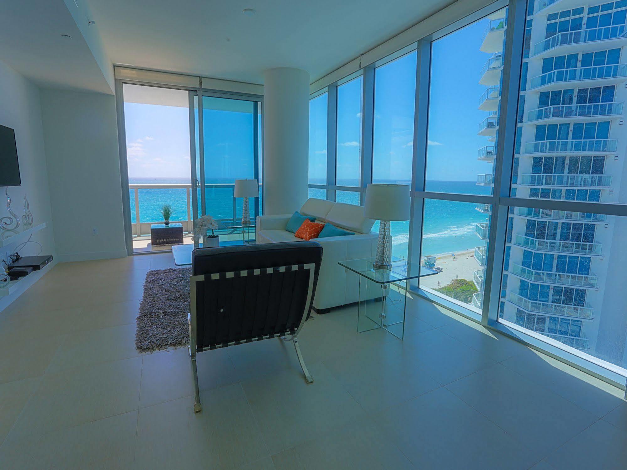 Monte Carlo Miami Suite Miami Beach Esterno foto
