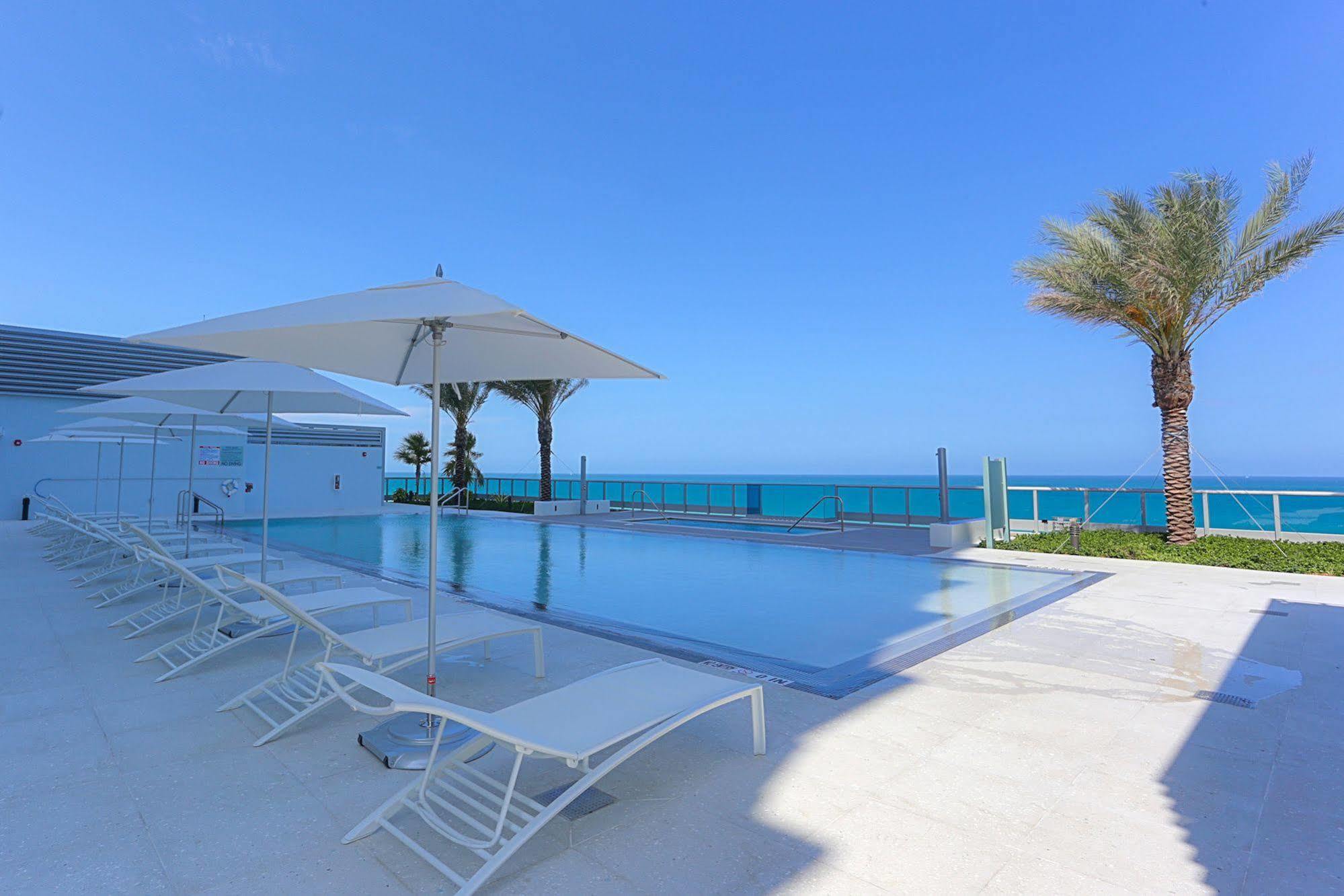 Monte Carlo Miami Suite Miami Beach Esterno foto