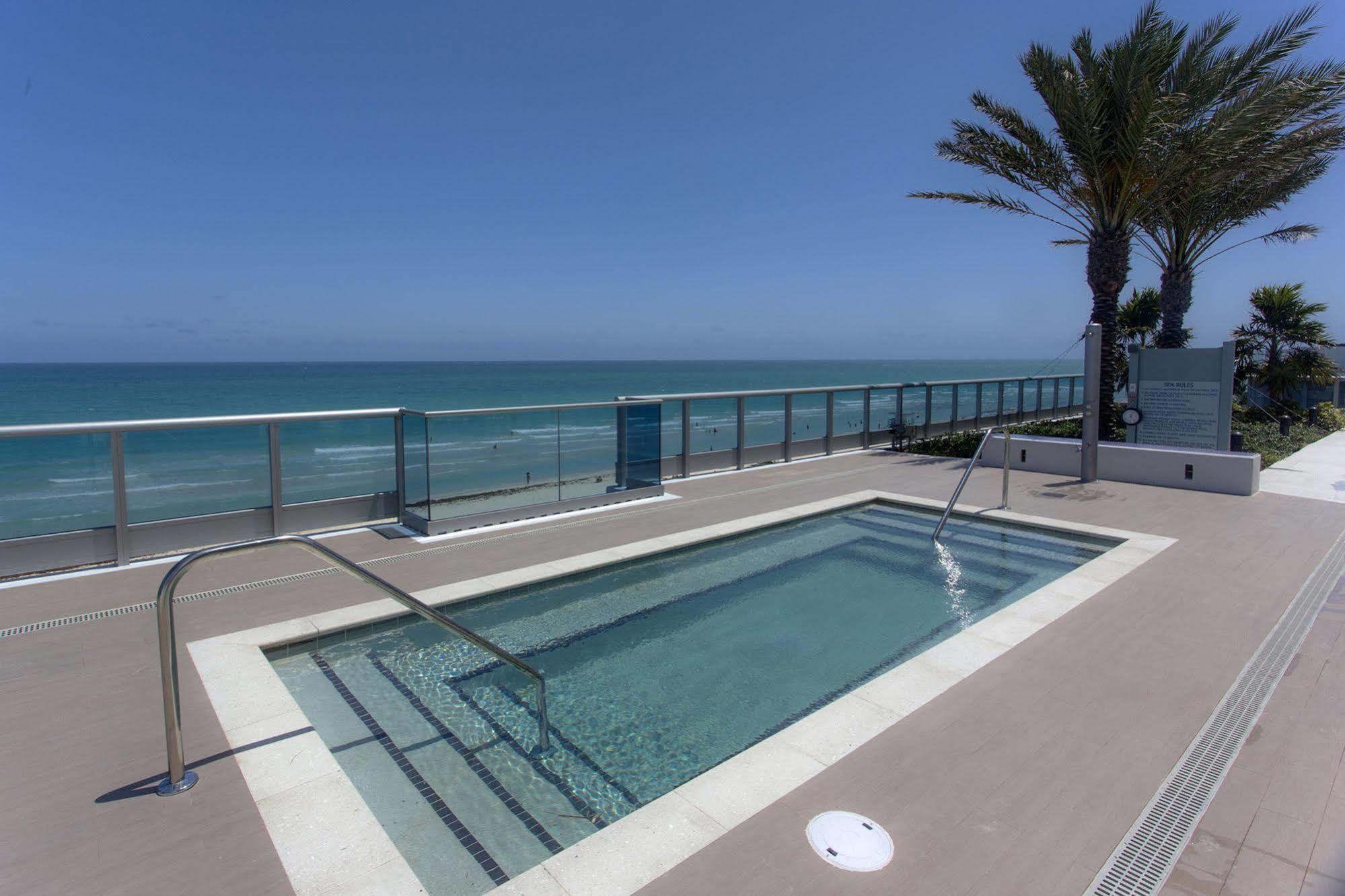 Monte Carlo Miami Suite Miami Beach Esterno foto